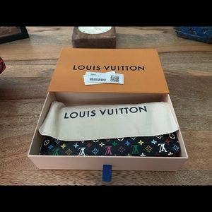 SOLD. Louis Vuitton Murakami black insólite wallet